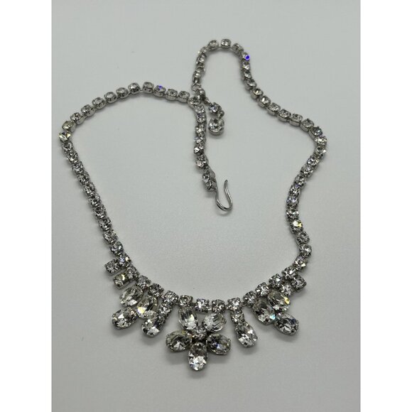 Vintage Austrian Crystal Clear Rhinestone Necklace Flowers Made In Austria - Picture 2 of 8